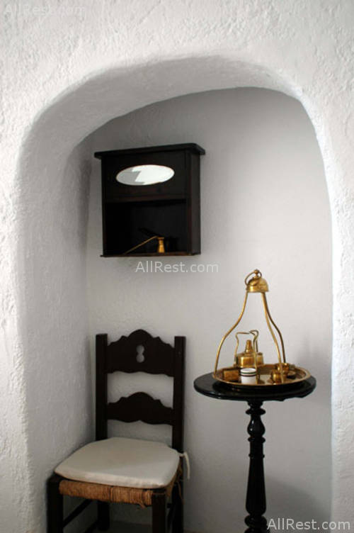 Porto Fira Suites 25